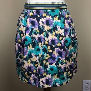 H&M Pastel Watercolor Blue Green Purple and Cream Floral Mini Skirt - Size 6